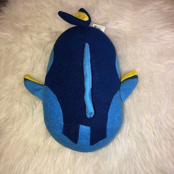 TSUM TSUM Pixar FINDING DORY Disney Store Blue Fluffy Pillow Plush Doll - Picture 6 of 6